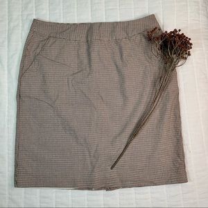 Cream L.L. Bean Houndstooth Pencil Skirt Size 10